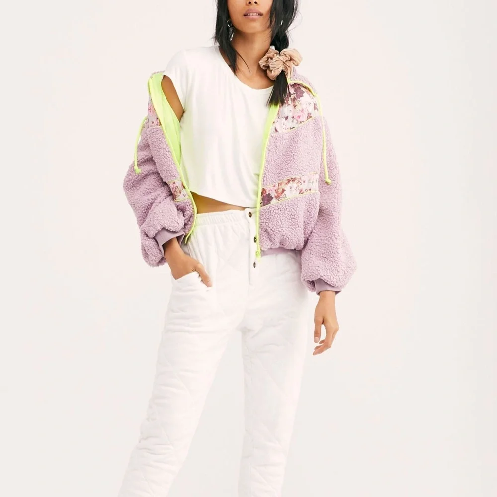 FOR LOVE & LEMONS / WOMEN / OUTERWEAR /
JACKETS - Picture 6 of 14
